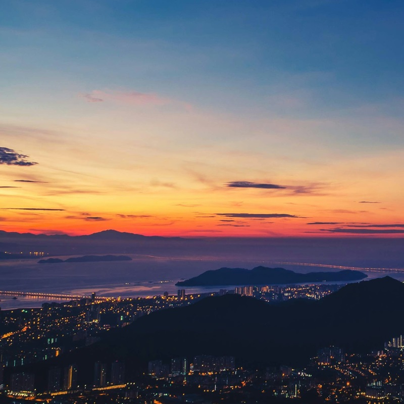 penang hill night