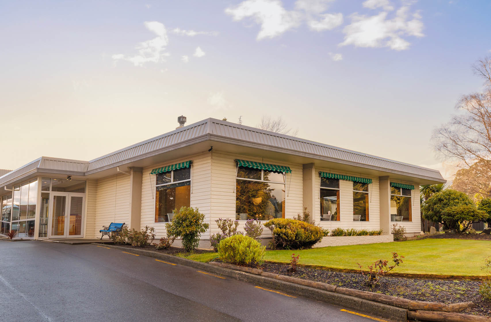 Kingsgate Te Anau Exterior